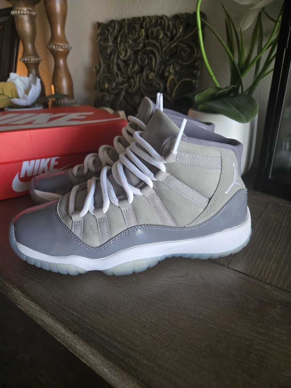 Air Jordan 11 Retro Cool Grey Sneakers